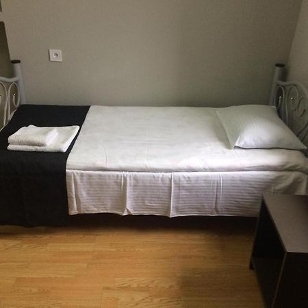 Hotel Lemi Mestia Bagian luar foto