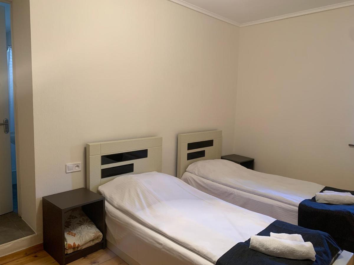 Hotel Lemi Mestia Bagian luar foto