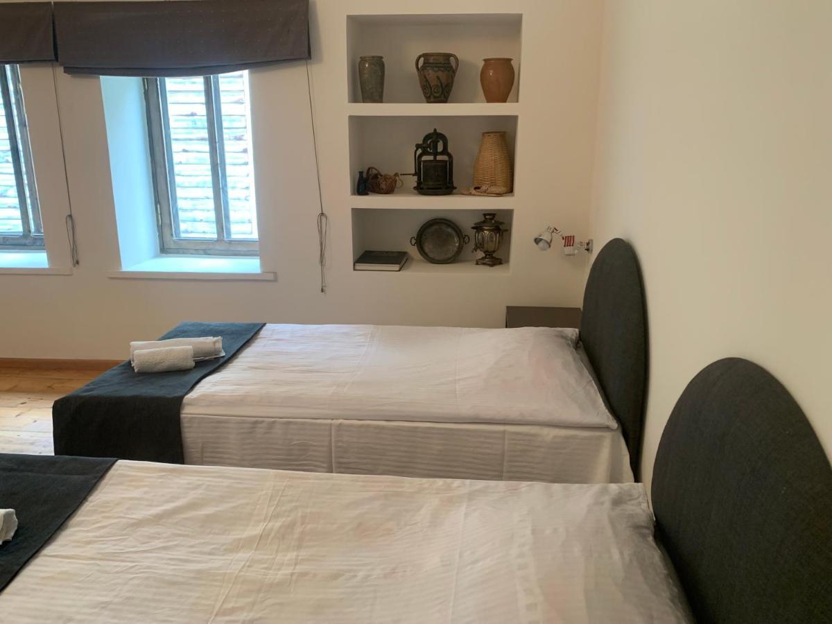 Hotel Lemi Mestia Bagian luar foto