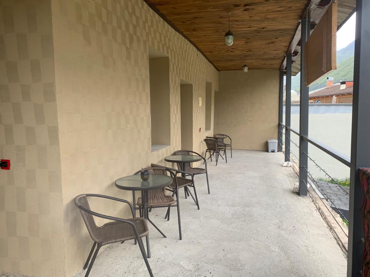 Hotel Lemi Mestia Bagian luar foto