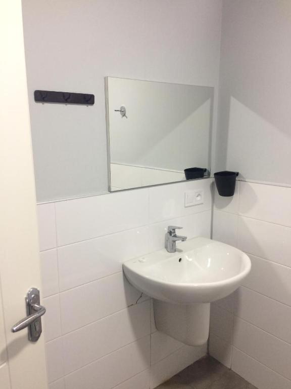 Hotel Lemi Mestia Bagian luar foto
